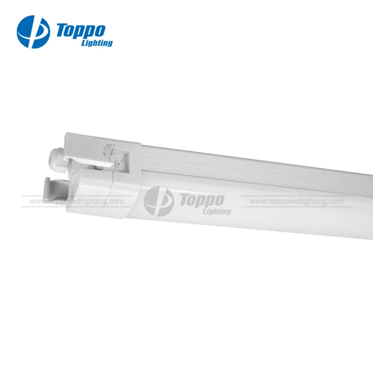 हाई लुमेन डिफरेंट साइज और लेंथ IP65 / ik10 LED ट्राईप्रूफ लाइट